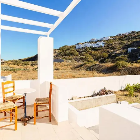 Apartment Santorini's Welcoming Getaway - Blissful & Homely