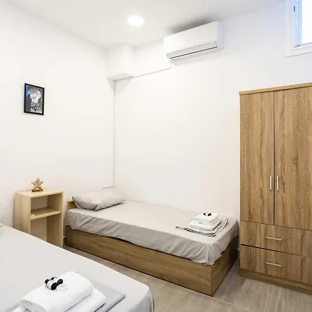 Santorini's Welcoming Getaway - Blissful & Homely * Vourvoúlos